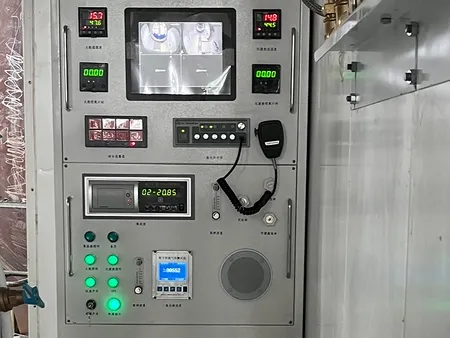 Chamber Hiperbarik Oksigen Silindris Multiplace (Bentuk Omega)